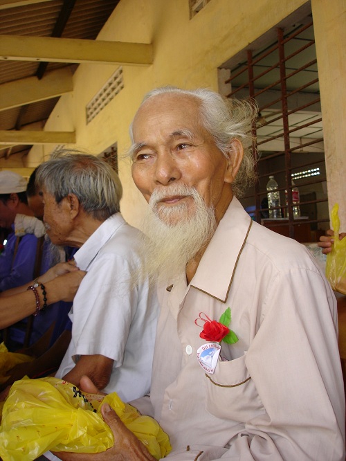 Chương trình từ thiện: HÀNH TRÌNH YÊU THƯƠNG
